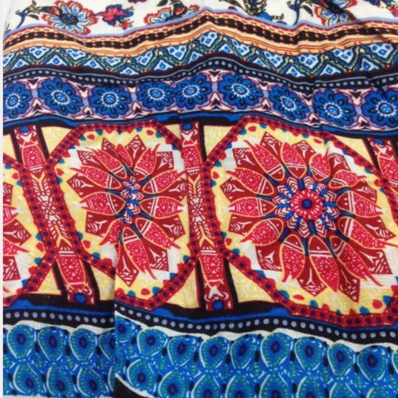 Boho Sleeveless Embroidered and Embellished Top XL - Picture 5 of 6